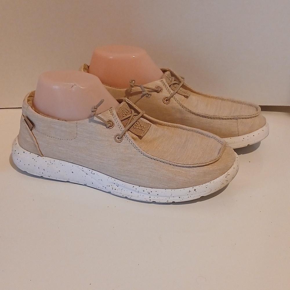 Reef Cushion Coast Slip On Beige Sneakers with White Sole